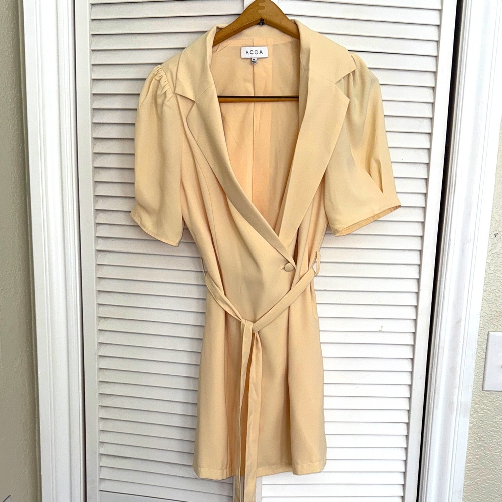 ACOA Beige Yellow Puff Short Sleeve Wrap Dress - M